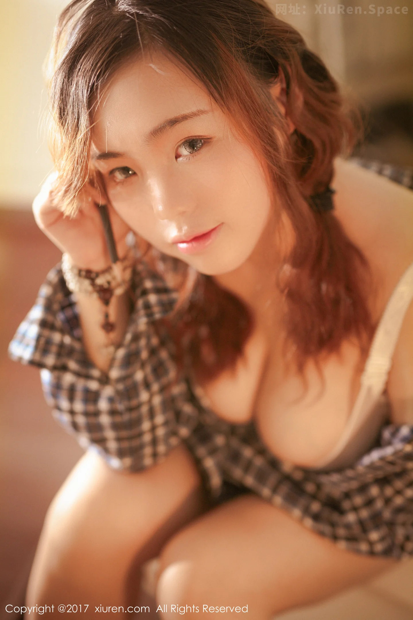 图片[3]-[XiuRen秀人网]VOL.754 嫩模米爱Demon格子衬衫下半透内衣秀傲人美乳完美诱惑写真50P-秀人网官方网站